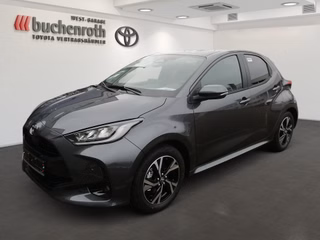 Toyota Yaris Hybrid Team D+Safty & Comfort Paket Safty+ - foto 1