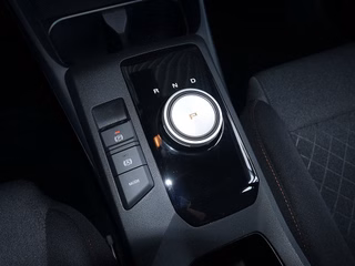 MG 3 Hybrid+ Comfort KEYLESS PDC KAMERA NAVI - foto 3