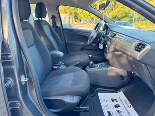 Citroën C-Elysée Selection 1.6*Klimaautomatik*Tempomat* - bilder 8