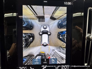 Volvo XC40 B4 B Aut. R-Design PANORAMA AHK ACC 360° - photo 35