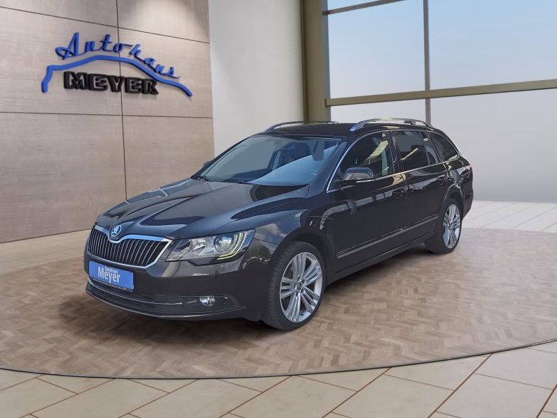 Skoda Superb Eleg.2,0TDI DSG Pano/Leder/Navi/AHK