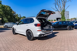 2026 BMW X5 xDrive40i - photo 2