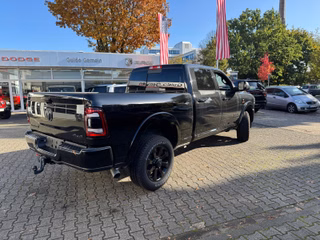 Dodge RAM 2500 Heavy Duty 6.7 Cummins Crew Cab Laramie Night - bilder 6