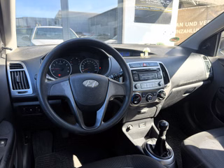 Hyundai i20 Classic Klima/Scheckheft/Garantie - bilder 2