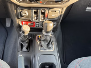 Jeep Wrangler 3.6l V6 Automatik Rubicon - foto 23
