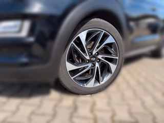 Hyundai TUCSON Premium 2WD Winterräder Pano - bilder 6
