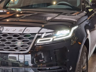 Land Rover Range Rover Velar R-Dynamic SE 4x4 2,0*Matrix* - photo 7
