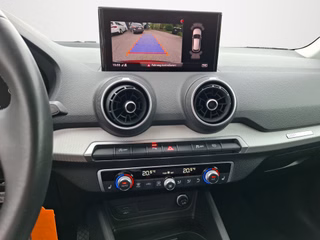 Audi Q2 35 TFSI S-TRONIC / NAVI / LED / SITZHEIZUNG / KAMERA - foto 8