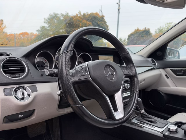 Mercedes-Benz C 350 4MATIC Pano*Memory*Kamera*ACC*StandHz. - foto 8