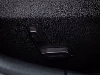 Mercedes-Benz C 220d AMG-LINE LED DISTR VIRTUAL AHK SPORTSITZ - bilder 8