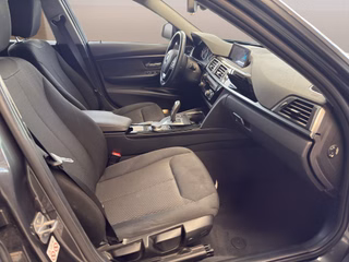 BMW 330 i Advantage Automatik Navi LED 2.Hd AHK - foto 9