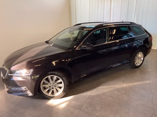 Skoda Superb Combi Gebrauchtwagen Kaufen