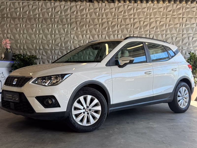 SEAT Arona Style CARPLAY-NAVI SITZHEIZUNG 1.HAND