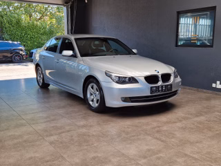 BMW 520d*Einzigartig*12.500 KM Original Rentner* - bilder 1