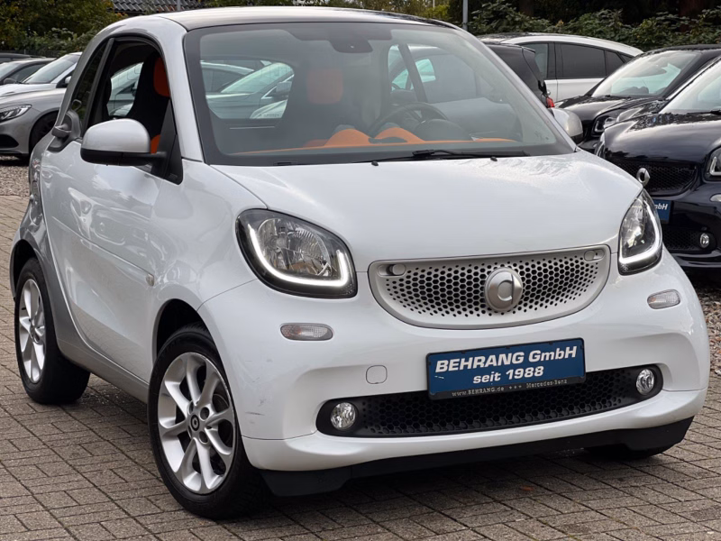 Smart ForTwo*PASSION*KLIMA*PANORAMA*SITZHEIZUNG*