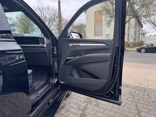 Cadillac Escalade ESV 6.2 V8 Platinum Sport 2026 ABV +24" schwarz - foto 15