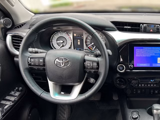 Toyota Hilux Double Cab Executive 4x4 AHK, Designbügel, Laderaumabdeckung, Motorhaubendämpfer - foto 15
