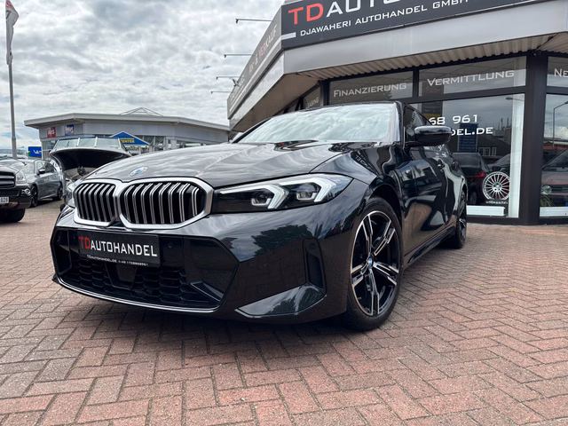 BMW 320i M Sport LED Kamera DAB Navi Gebrauchtwagen Kaufen | EZ 09/2023 | Preis 40.900 €