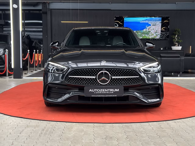 Mercedes-Benz C 300 d AMG-LINE/NIGHT PAKET/LED/SHZ/CARPLAY/PDC+KAM - foto 2