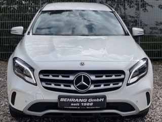 Mercedes-Benz GLA200 FACELIFT *KAMERA*LEDER*LED*NAVI*SITZHEIZ.