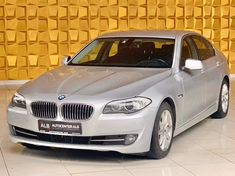BMW 528i LIM/AUTOMATIK/NAVI/BI-XENON/EURO 5/