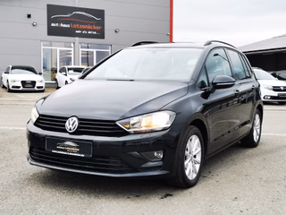 Volkswagen Golf Sportsvan VII BMT |PDC|TEMP|SHZ|KLIMA|AHK Used vehicle for sale | First registration 09/2014 | Price 10.900 €