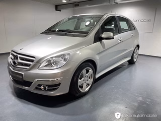 Mercedes-Benz B 180 CDI Sportpaket, Automatik, Sitzh. - foto 1
