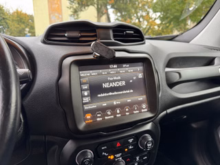 Jeep Renegade 1.6l Longitude Design Black-Pack - foto 21