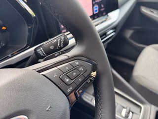 Ford Tourneo Connect Active +AHK +Standheizung - bilder 8