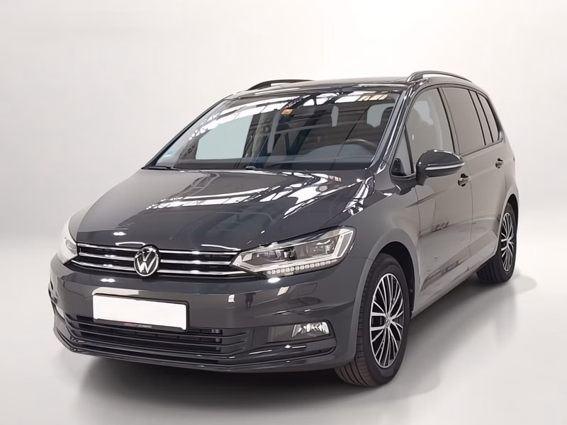 Volkswagen Touran Comfortline PANO/STNDHZNG/AHK/CARPLAY/ACC