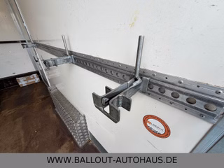 Peugeot Boxer 2,2 HDi Koffer*1.HAND*STHZ*TÜR*NAVI*KAMERA - photo 11