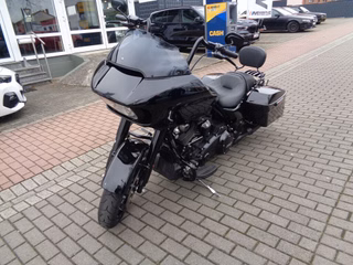 Harley-Davidson Road Glide Used vehicle for sale
