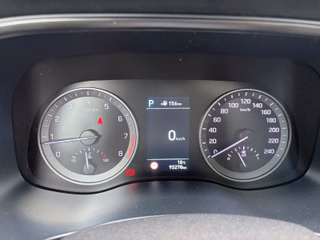 Hyundai TUCSON Premium 2WD Winterräder Pano - bilder 17
