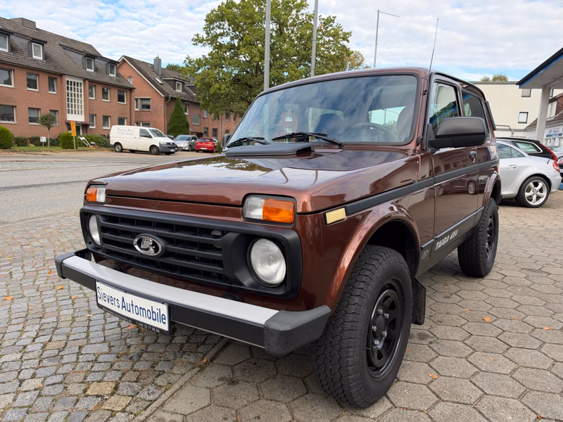 Lada Niva Taiga 4x4 AHK Dotz 2.Hand TÜV 07/28 Ganzjahresreifen 21.000KM