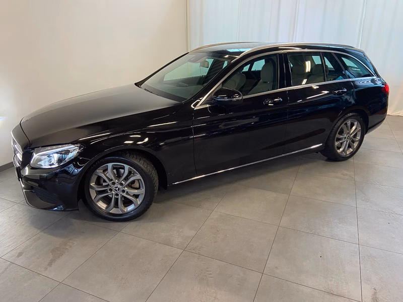 Mercedes-Benz C 180 T 9G TRONIC AVANTGARDE LED AHK LEDER
