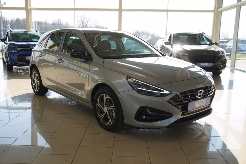 Hyundai i30 1,5T-GDI 48V 160PS LED/Kamera/Winterp.  **