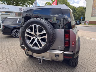 Land Rover Defender 90 D200 3.0 Mild-Hybrid SE - foto 6