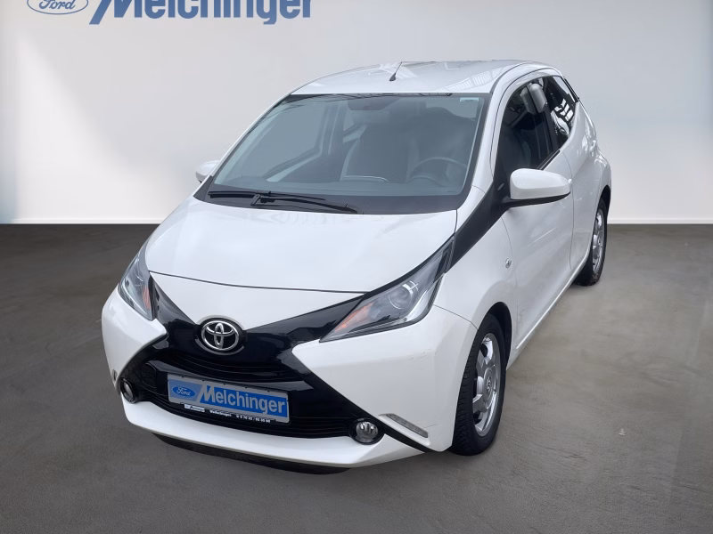 Toyota AYGO x-play touch
