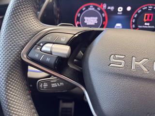 Skoda Kodiaq Sportline Autom., LED Virtual Navi Kamera - bilder 6