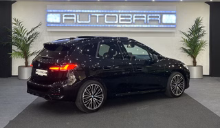 BMW 218 Active Tourer M-SPORT PANO MASSAGE 360K AHK - bilder 3
