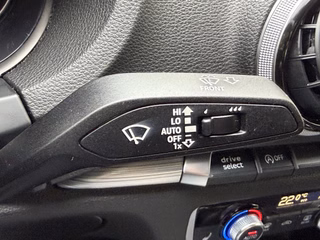 Audi A3 Limousine sport Bang & Olufsen LED Scheinw. - bilder 16