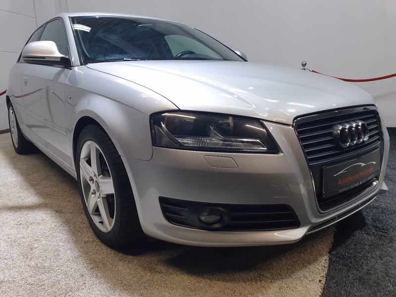 Audi A3 2.0 TDI S line Sportpaket plus NAVI