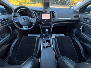 Renault Megane IV Grandtour Intens 1.2TCe*Navi*LED*AHK* - foto 2