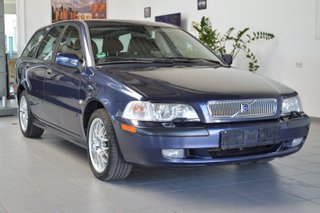 Volvo V40 2.0 Scheckheft