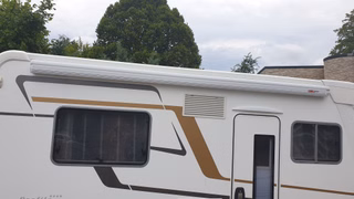Eura Mobil Profila T 675 SB Fahrradtr., Markise, Nav + Rückfkam., Panorama Glasdach - foto 3