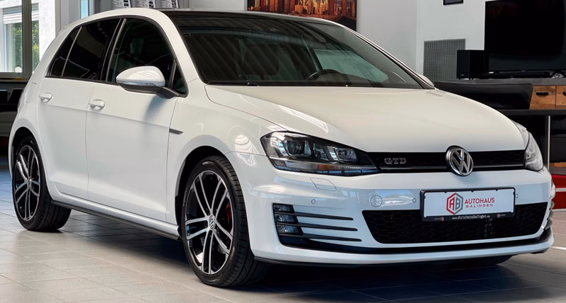 Volkswagen Golf VII GTD BMT DSG |PANO|DYNAUDIO|KEYLESS|LEDER