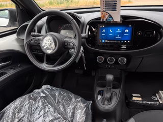 Toyota Aygo X Business Edition*Aut.*CarPlay*SHZ*CAM*4KM - foto 13