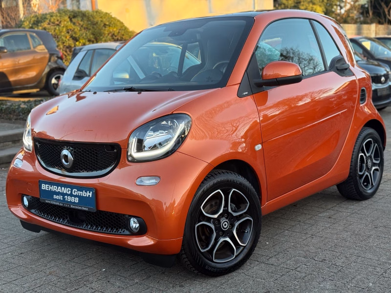 Smart ForTwo*PRIME+90PS*PANORAMA*JBL*AMBIENTE*