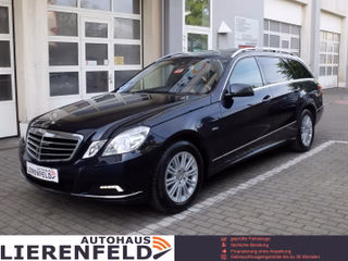 Mercedes-Benz E 350 CDI T Elegance aus 1.Hand Scheckheft - фото 1