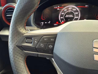 SEAT Arona FR Sport, LED Winterp CarPlay Navi - bilder 14